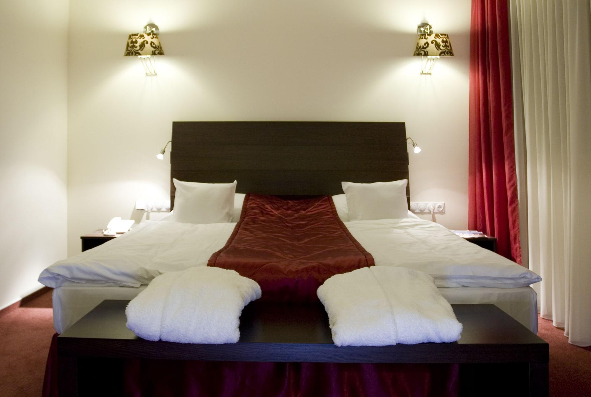 Imperial Hotel Ostrava Bagian luar foto