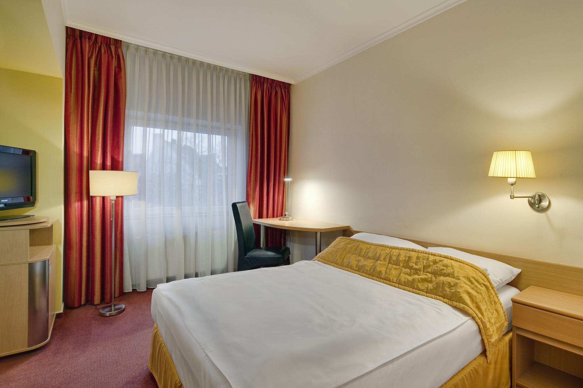Imperial Hotel Ostrava Bagian luar foto