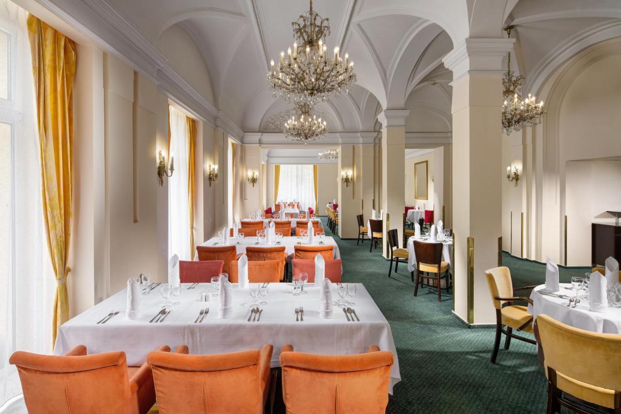 Imperial Hotel Ostrava Bagian luar foto